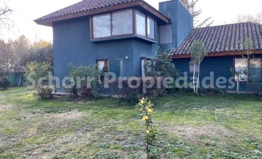 Casa en Venta en Orilla de Camino a Colín, cerca de talca, parcela de 5000 m2 con gran casa habitación