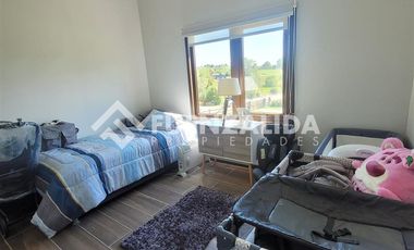 Casa en Arriendo en Loteo Los Ulmos