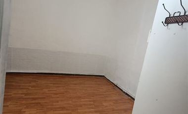 Casa en Arriendo en Casa antigua, en segundo piso, Subida Washington