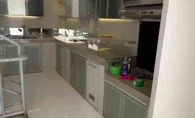 ruko 3 lantai Klampis Jaya bagus untuk kantor tempat tinggal