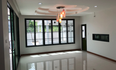 Single house for sale DeeProm Ville Nakhon Sawan project, newly renovated, 2-story detached house, community location. Next to Phahonyothin Road (High