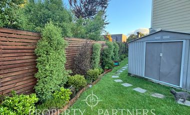 Casa en venta en excelente condominio