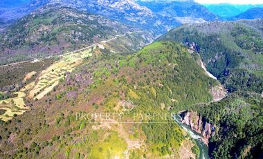 Patagonia, 365has campo orilla rios Pedregoso y Cisnes