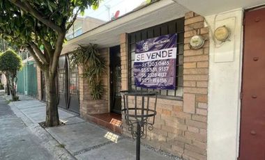 Casa en Venta en Col. Los Pastores, Naucalpan de Juárez