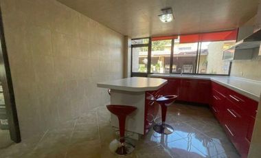 Casa en Venta en Col. Los Pastores, Naucalpan de Juárez