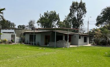 Venta de Casa De Campo En Pachacámac