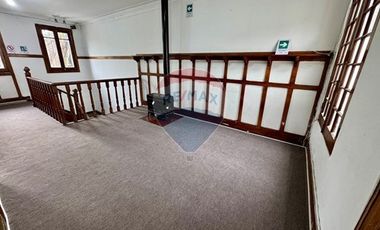 Segundo piso, 6 privados, giro comercial