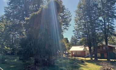 Venta terreno con casa, camino al Volcán Pucón