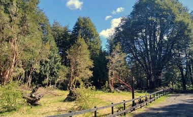 Venta terreno con casa, camino al Volcán Pucón