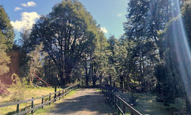 Venta terreno con casa, camino al Volcán Pucón