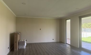 Casa en Arriendo en condominio valle del sol