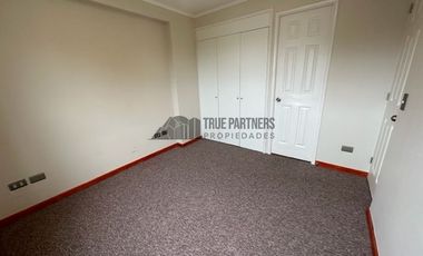 Departamento en Arriendo en Calle Puerto Montt. Condominio Plaza Pelluco.