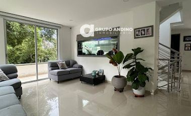 ARRIENDO de CASA RESIDENCIAL en BUCARAMANGA