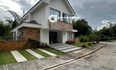 ARRIENDO de CASA RESIDENCIAL en BUCARAMANGA
