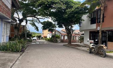 VENTA de EDIFICIOS en GARZON