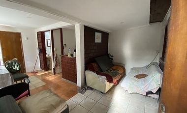 2 CASAS UNIDAS CON LOCAL COMERCIAL