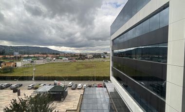 Consultorio en Sabana Park – Espacio Profesional Premium