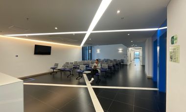 Consultorio en Sabana Park – Espacio Profesional Premium