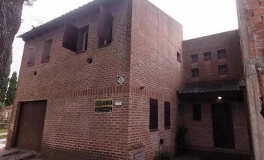 Casa en venta - 3 Dormitorios 2 Baños - La Lucila del Mar