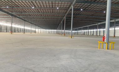 NAVE INDUSTRIAL DE 9200 M2 EN PARQUE INDUSTRIAL PILAR
