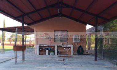 Las Carolinas, Cadereyta