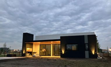 Casa 3 habitaciones con piscina en El Naudir ALQUILER ANUAL