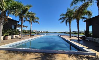 Casa 3 habitaciones con piscina en El Naudir ALQUILER ANUAL