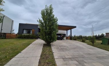 Casa 3 habitaciones con piscina en El Naudir ALQUILER ANUAL