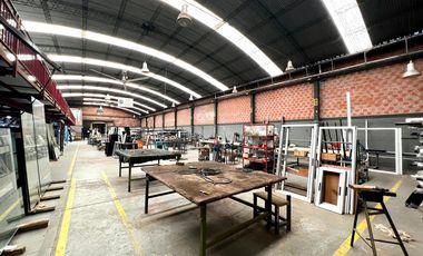 Galpon - 1860 mts - Tarija 80 - Merlo