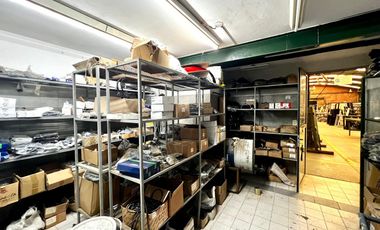 Galpon - 1860 mts - Tarija 80 - Merlo