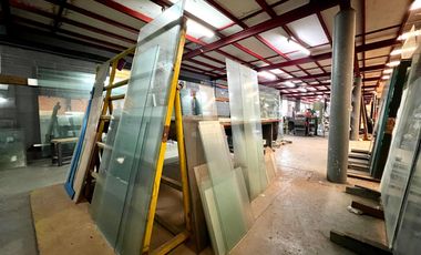 Galpon - 1860 mts - Tarija 80 - Merlo