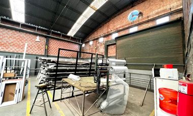 Galpon - 1860 mts - Tarija 80 - Merlo