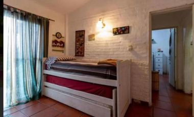 Casa en venta - 2 Dormitorios 2 Baños - Santa Clara del Mar