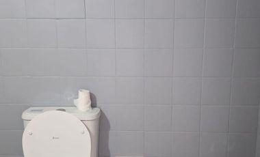 Departamento en alquiler en Olivos, 2 amb con patio. Bajas expensas