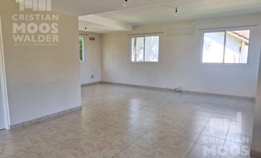 Casa en Maschwitz Village