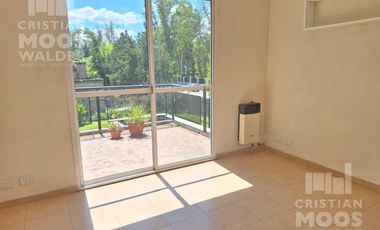 Casa en Maschwitz Village