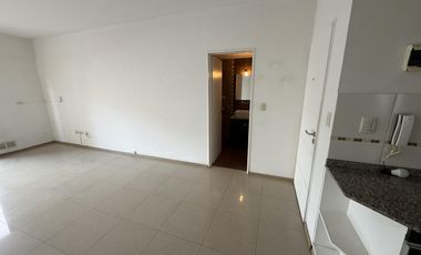 Departamento monoambiente con balcon al contrafrente en ALQUILER - Wilde Avellaneda