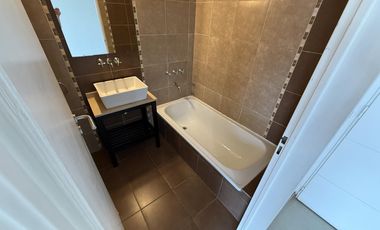 Departamento monoambiente con balcon al contrafrente en ALQUILER - Wilde Avellaneda