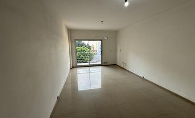 Departamento monoambiente con balcon al contrafrente en ALQUILER - Wilde Avellaneda