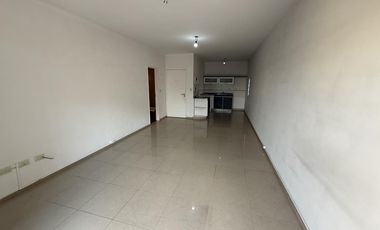 Departamento monoambiente con balcon al contrafrente en ALQUILER - Wilde Avellaneda