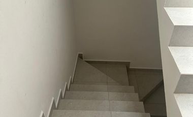 Se vende casa en Cumbres del Valle, Tlalnepantla AV1754