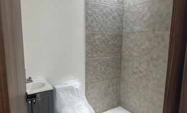 Se vende casa en Cumbres del Valle, Tlalnepantla AV1754