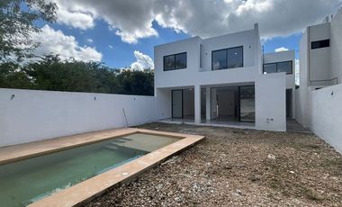 CASA EN VENTA MERIDA, SAN DIEGO CUTZ, PRIVADA PRADERAS DEL MAYAB, LISTA.