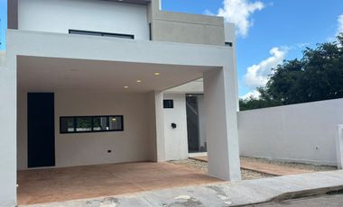 CASA EN VENTA MERIDA, SAN DIEGO CUTZ, PRIVADA PRADERAS DEL MAYAB, LISTA.