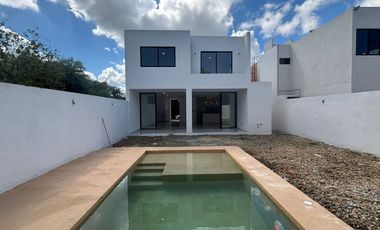 CASA EN VENTA MERIDA, SAN DIEGO CUTZ, PRIVADA PRADERAS DEL MAYAB, LISTA.