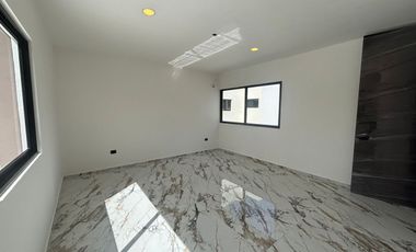 CASA EN VENTA MERIDA, SAN DIEGO CUTZ, PRIVADA PRADERAS DEL MAYAB, LISTA.