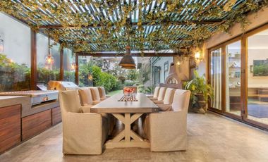 EN VENTA CASA AMUEBLADA EN LOMAS COUNTRY