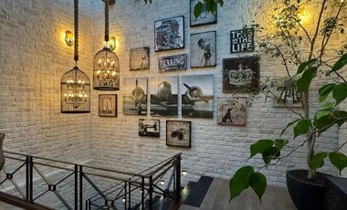 EN VENTA CASA AMUEBLADA EN LOMAS COUNTRY