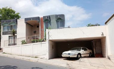 Vistahermosa en Esquina para Remodelar