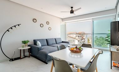 2R, 100 m², balcón panorámico con vistas a marina, montaña y bahia